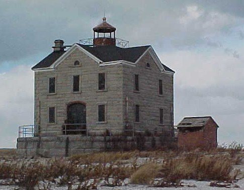 Cedar Point light viewed from SE