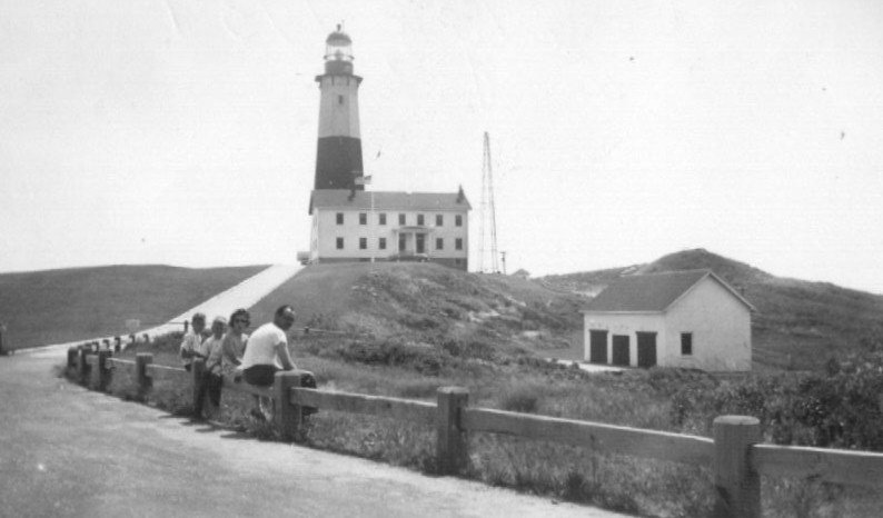 mtk1951a.JPG (56566 bytes)