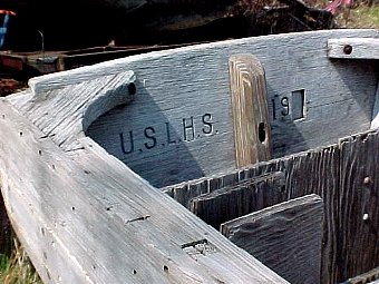 boattransom.JPG (98926 bytes)